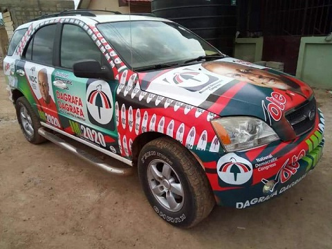 A photo of Mahama 2020 branded vehicle