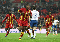 Gyan runs to celebrate the equaliser for Ghana