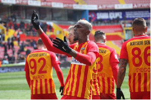 Bernard Mensah Celebrating His Goal