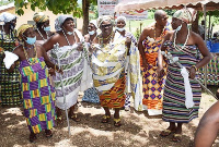 Queenmother Nana Kugbeadzor Bakateyi II middle dancing at a launch