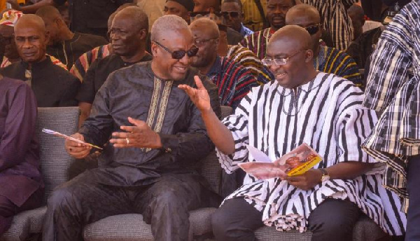 Mahama (left) and Bawumia