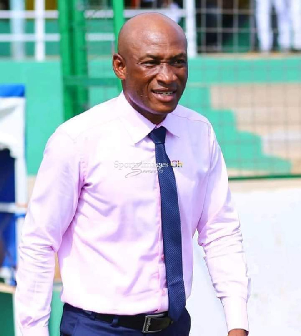 Asante Kotoko Head Coach, Dr Prosper Narteh-Ogum