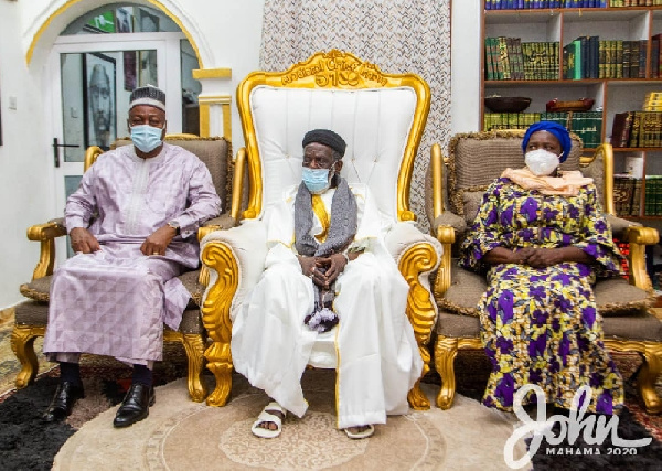 John Mahama (L), Sheikh Sharubutu and Professor Opoku-Agyemang (R)