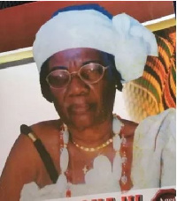 Late Naa Densua IV, Queenmother of Otublohum