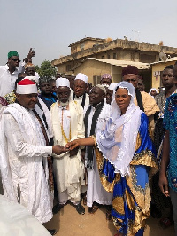 Hajia Humu Awudu, CEO of Hajia Humu Foundation handing over the keys of the hearse