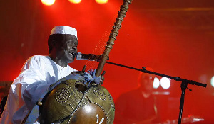 Guinean Singer 346785.png