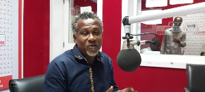 Lucky Mensah, highlife musician