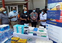 The donation took place at the temporary facility currently housing the La Polyclinic