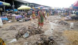 Nyankomase Ahenkro market women