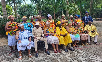 A group picture of queen mothers and other executives who were present at the summit