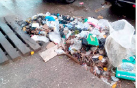 Waste as nuisance on a street in Takoradi