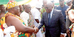 President Akufo-Addo exchanging pleasantries with Nii Ayi Bonte, Gbese Mantse