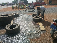 The vulcanizer's gesture has earned him massive praise from social media users