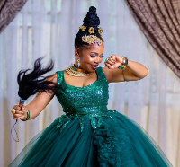 Singer Mzbel