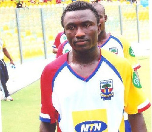 Osei Pele.@hearts 2011JPG