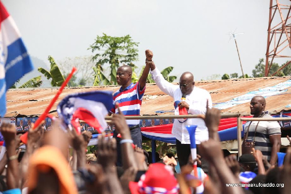 Nana Addo Dankwa Akufo-Addo campaigns at Fanteakwa South constituency in Eastern Region