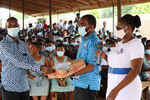 Senior public health nursing officer at St Anthony Hospital, Quist Justine and the SOSSAH group