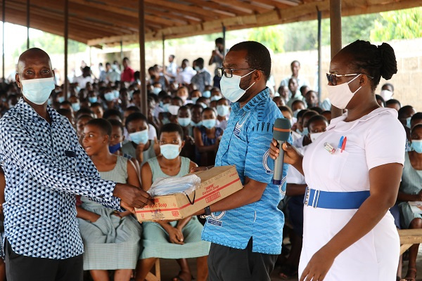 Senior public health nursing officer at St Anthony Hospital, Quist Justine and the SOSSAH group