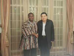 Ankrah Handshake Prof Guoqing