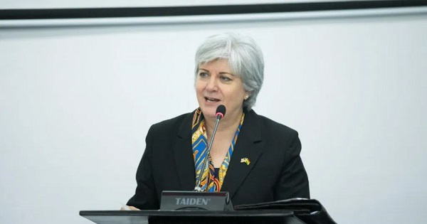 US Ambassador to Ghana, Stephanie S. Sullivan