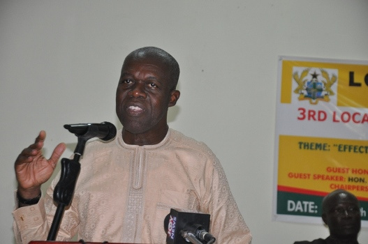 Vice President Kwesi Amissah-Arthur addressing coordinating directors, Cape Coast.