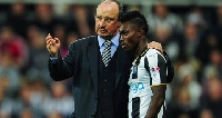 Rafa Benitez with Christian Atsu