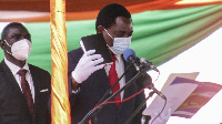 Zambia new presido Hakainde Hichelima as im take oath of office