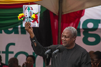 President Mahama launching the  braille version of the 2016 manifesto