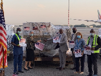 US Ambassador (Left) presenting the vaccines