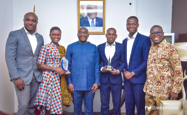 The winners presented their awards to the Vice President at the Jubilee House