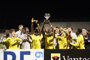 The Columbus Crew celebrate their excellent preseason with the Visit Tucson Sun Cup.