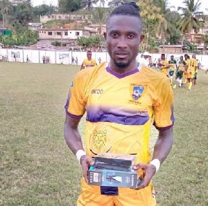 Medeama defender Ibrahim Yaro