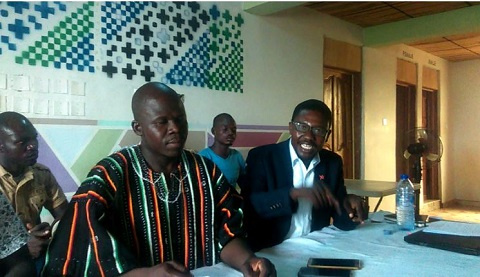 Simon Batamya Aseno (left) addressing the media at the conference at Zebilla