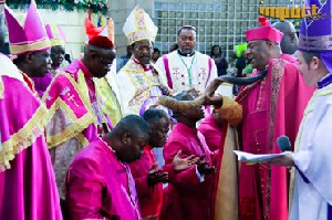 Duncan Williams Performs Ceremony