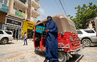 Saynab says she prefers to work in Mogadishu’s centre [Noor Mohamed/Al Jazeera]