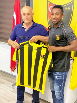 John Mensah joins Istanbulspor