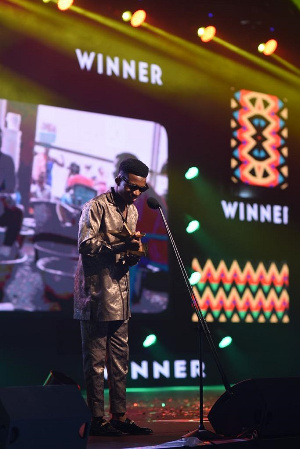 Kofi Kinaata won the Vodafone Green Award at the 22nd Vodafone Ghana Music Awards