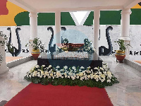 A photo of the new tomb
