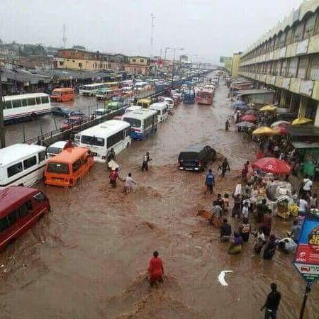 Kaneshie Market flooded