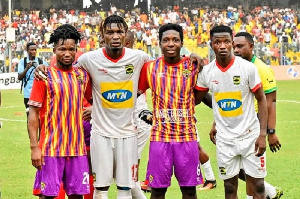 Asante Kotoko and Accra Hearts of Oak players