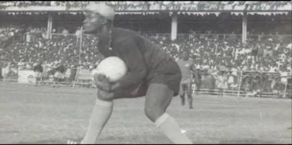 Legendary Ghanaian goalkeveper Robert Mensah