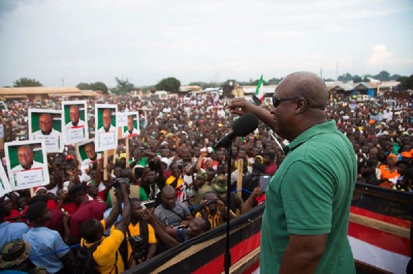 President Mahama addressing party supporters