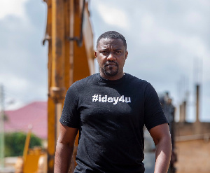 Actor, John Dumelo