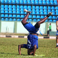 Drogba is unhappy with Essien over his acrobatic moves