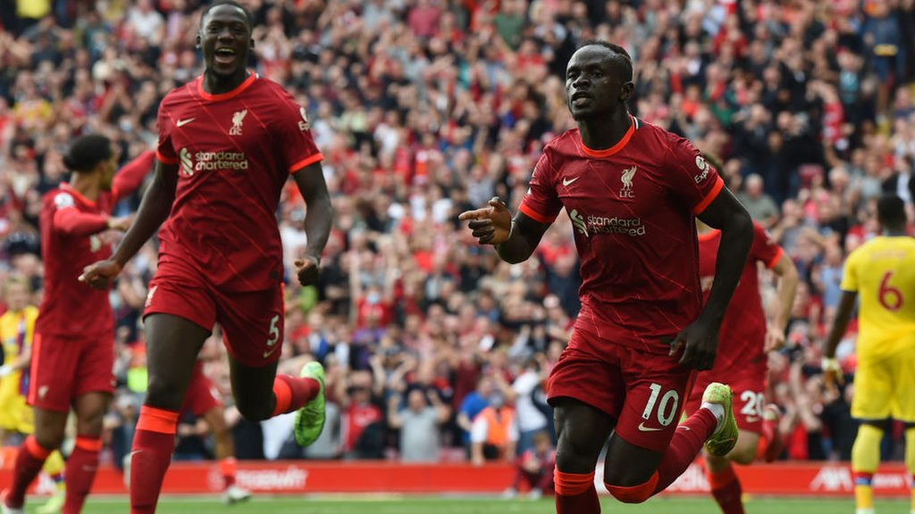 Sadio Mane (dama) ya ci kwallo na 100 a Firimiya