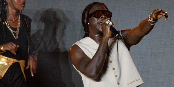 Stonebwoy