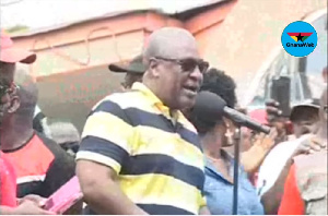 Former President John Mahama addressing NDC supporters in Cape Coast