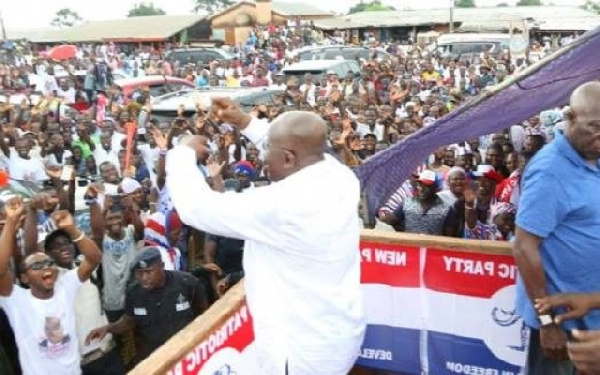 Nana Akufo-Addo addressing the crowd at the rally