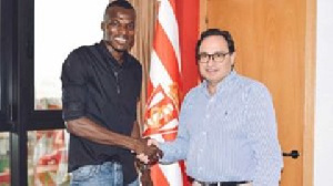 Isaac Cofie has completed his move to Sporting Gijon