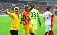 Asamoah Gyan scored as Kayserispor grabbed an injury-time winner to edge Yesil Bursa